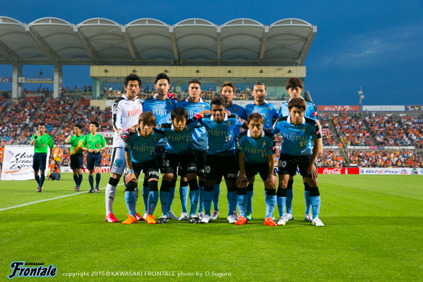 試合前の集合写真