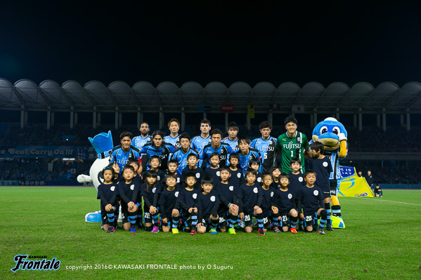 試合前の集合写真