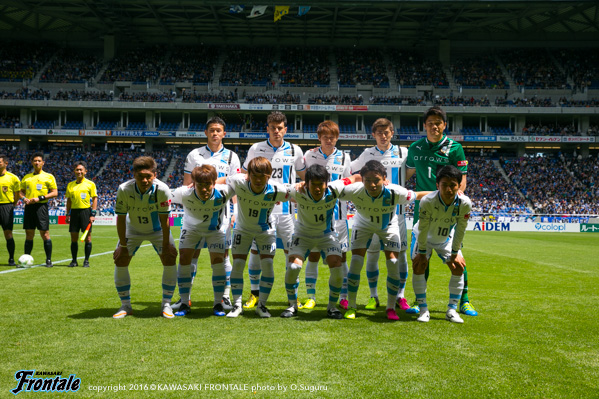 試合前の集合写真