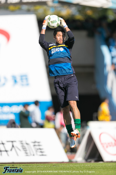 GK30 / 新井章太選手