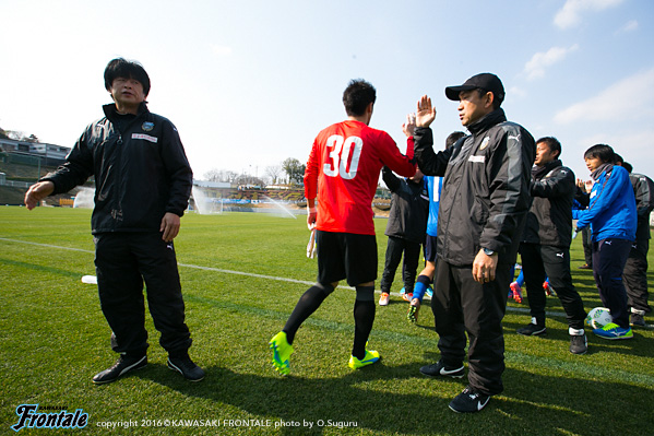 前日のトップチームの勝利に続きたい