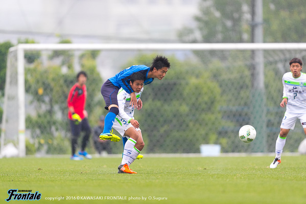 DF28／板倉 滉選手