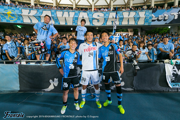 MF26 / 三好康児選手、GK24 / 安藤駿介選手、DF28 / 板倉滉選手